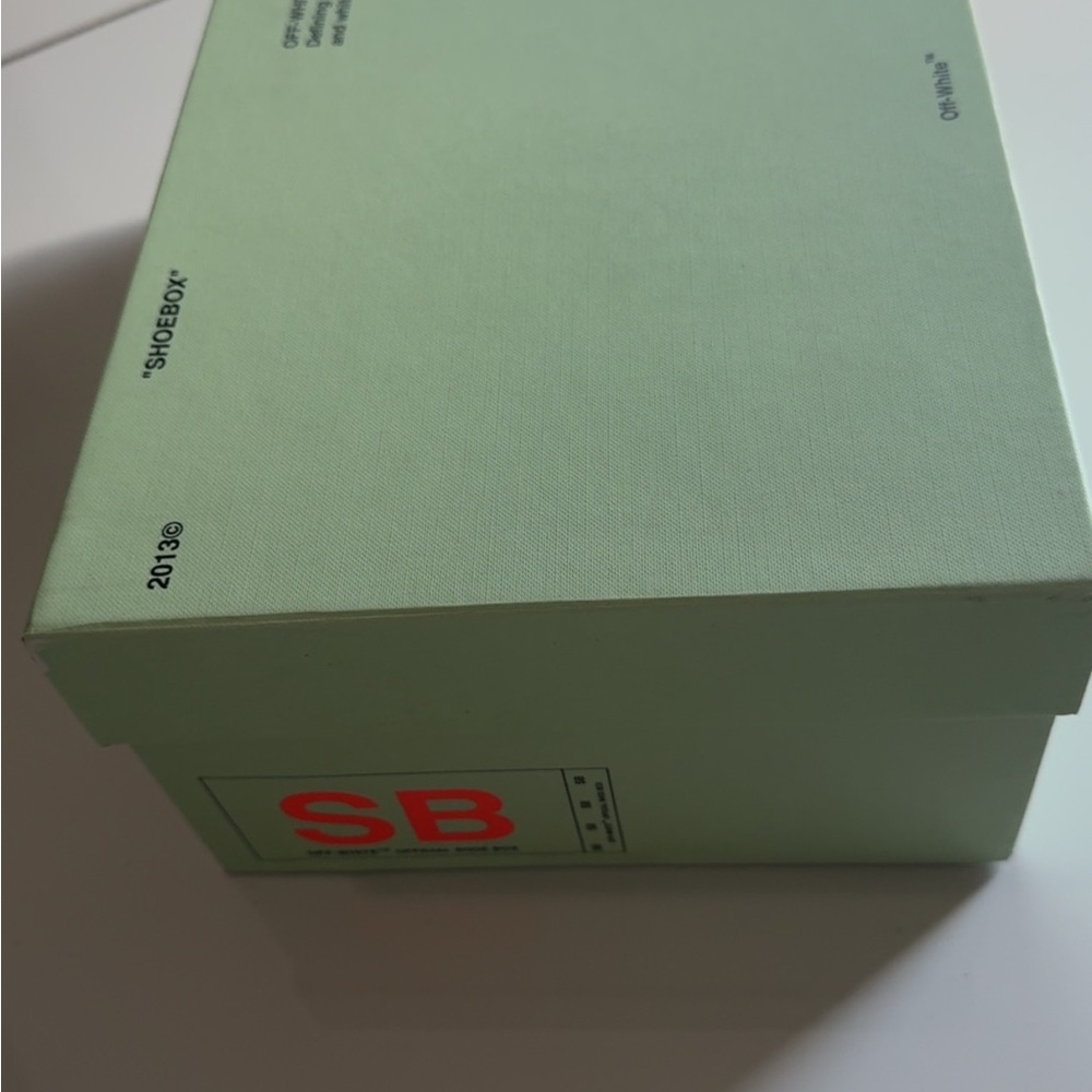 Off-White Green Shoe Box